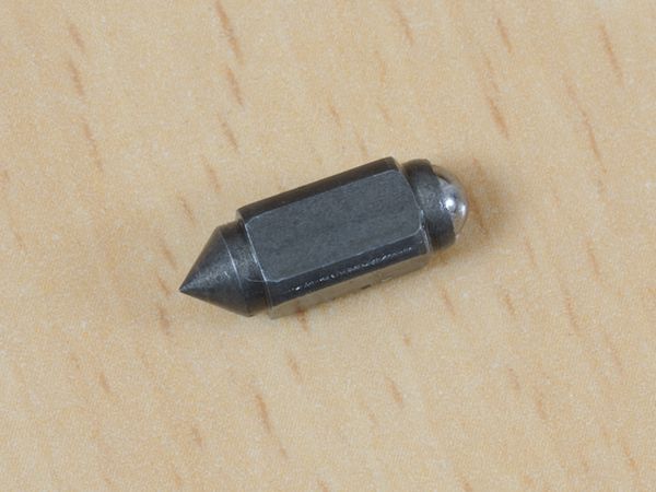 Vlotternaald geveerd 07.16.32