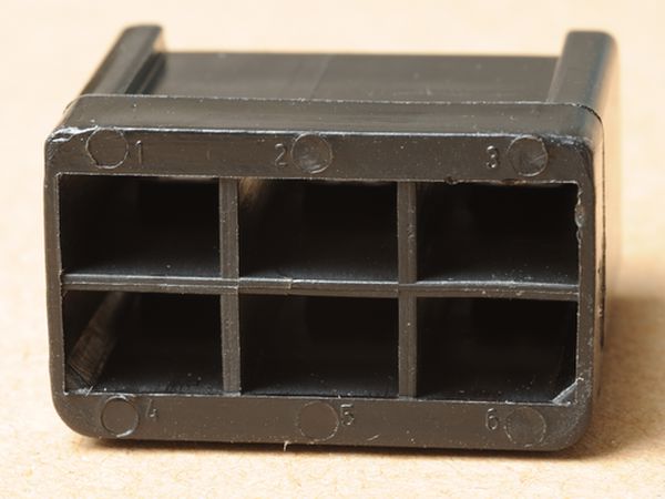 Bobine stekkerhuis 15.02.16