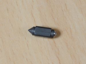 Vlotternaald geveerd 07.16.32